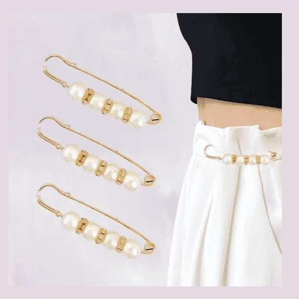 Megzta Skraistė su Perlų segtuku