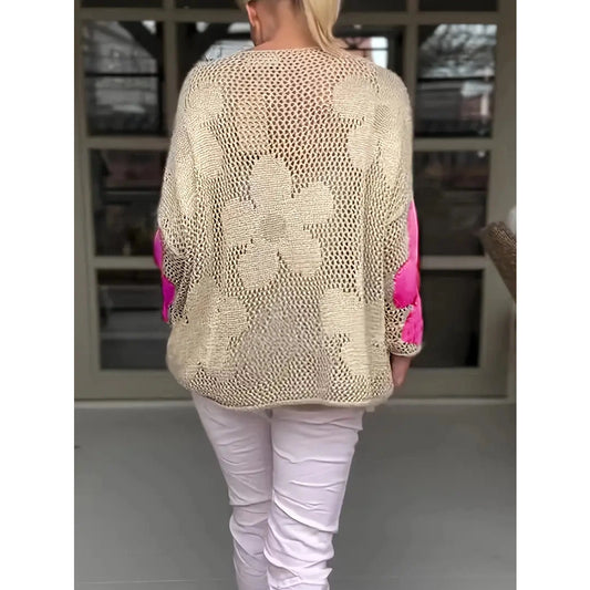 Bohemiškas nertas vasarinis megztinis su gėlėmis