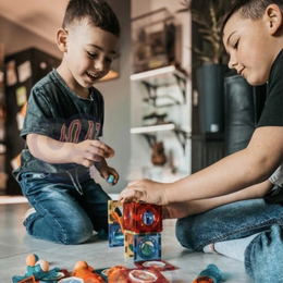 STEM™ | Šviečiantis Magnetinių konstruktorių rinkinys