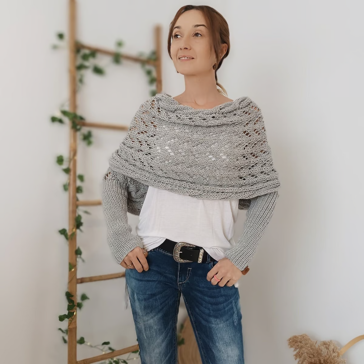 Leya™ | Megzta Moteriška skraistė su rankovėmis