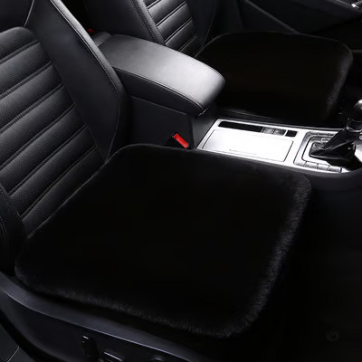 Šiltas automobilio sėdynės užvalkalas