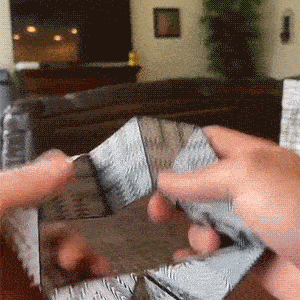 Kūrybinis magnetinis kubas su keičiama forma