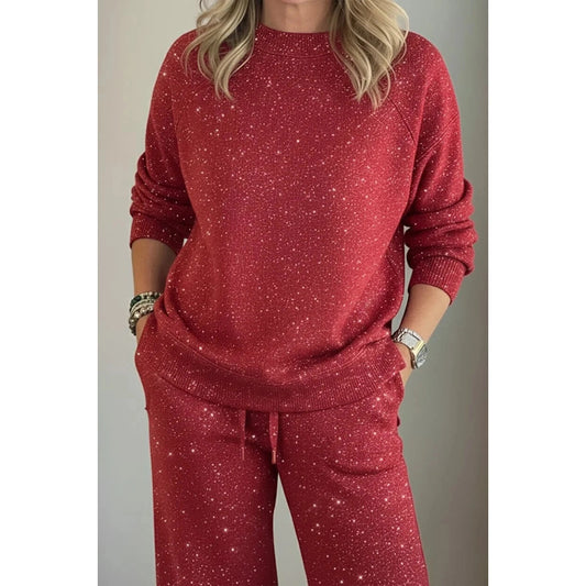 Moteriškas blizgus dviejų dalių kostiumėlis