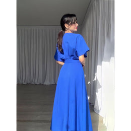 Elegantiška suknelė su dirželiu