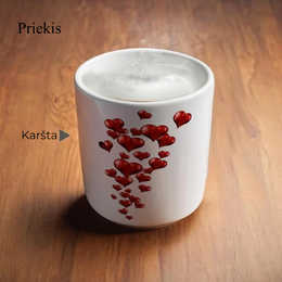 Magiškas keraminis puodelis keičiantis spalvą su širdelės formos rankena