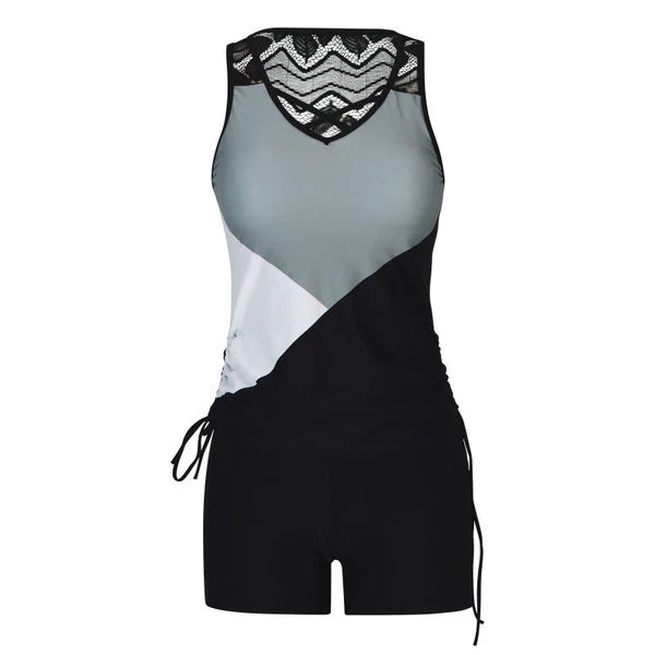 Dviejų dalių maudymosi kostiumėlis su išskirtiniu dizainu